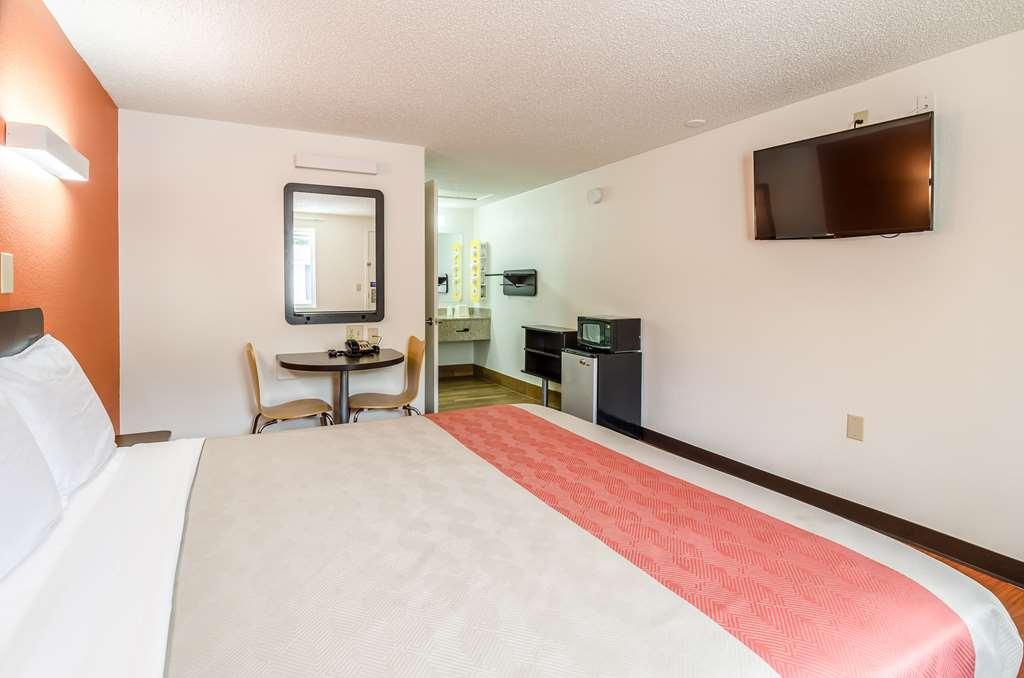 Motel 6 Troutville, Va Bilik gambar