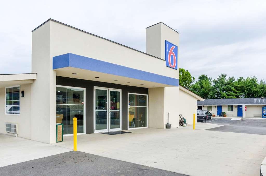 Motel 6 Troutville, Va Luaran gambar